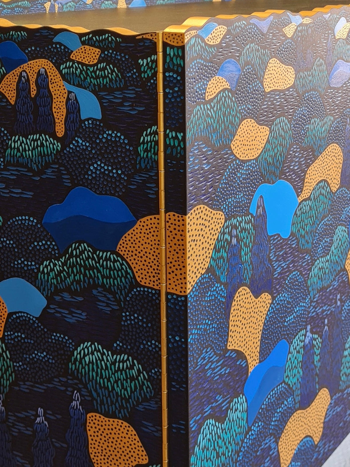 Wonderland Cabinet III