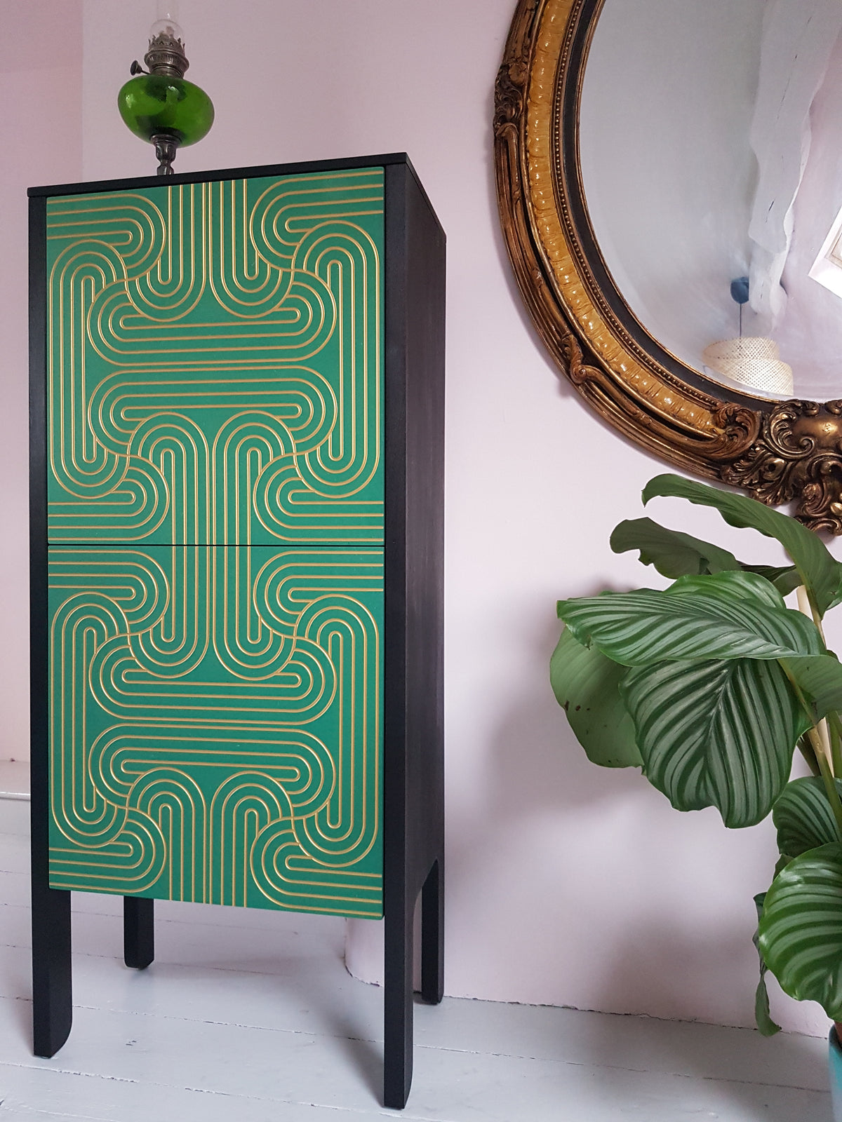 Loop Cabinet 2 door - Emerald