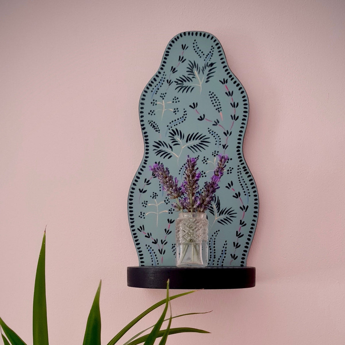 Mini Wonderland Shelf